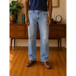 GAP 1969 Mens Size 40W 27L Easy Authentic Straight Leg Jeans Light Wash Normcore